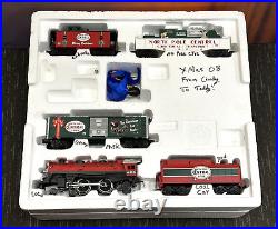 Lionel North Pole Central Christmas Train Set # 6-30068