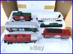 Lionel North Pole Central Christmas Train Set 6-30068 In Original Box