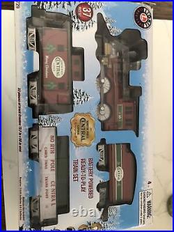 Lionel North Pole Central Lines 37 Piece RC Christmas Train Set NEW OPEN BOX