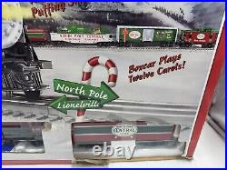 Lionel North Pole Large 40 x 60 Oval Track Central Christmas Train Set 6-30040