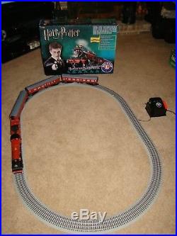Lionel O Gauge Harry Potter Hogwarts Express Train set 7-11020 nice 4 christmas