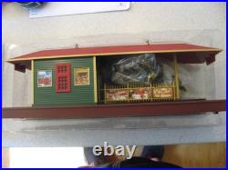 Lionel Santa's Christmas Wish Train Station 6-16843