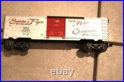 Lionel Santa's Flyer Bass Pro Christmas Train Set Missing Parts/READ