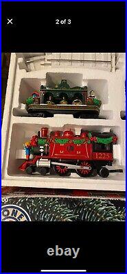 Lionel The Holiday Tradition Express Christmas Santa 7-11000 As Is Won't Move
