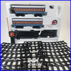 Lionel The Polar Express G-Gauge Train Set Ready-to-Run 71-1022 Battery Powered Lionel The Polar Express G-Gauge Train Set Ready-to-Run 71-1022 Battery Powered