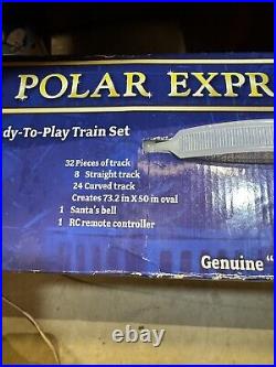 Lionel Train Set 7-11803 The Polar Express with Santa's Bell 38 Piece Oval Track