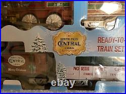 Lionel Train Set North Pole Central Lines 37 Piece Train Set Christmas