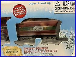 Lionel Train Set North Pole Central Lines 37 Piece Train Set Christmas 7-11729
