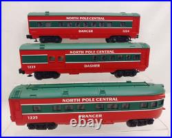 Lionel Trains North Pole Central Passenger Car Expansion Pack 6-30039 Never Used
