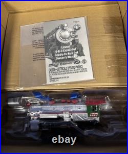 Lionel Winter Wonderland LionChief 5.0 Electric O Gauge Train Set with Bluetooth