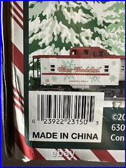 Lionel Winter Wonderland LionChief Train Set O Gauge Christmas train 1923150 New