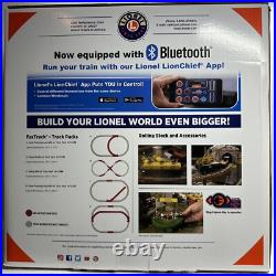 Lionel Winter Wonderland LionChief Train Set O Gauge Christmas train 1923150 Nib