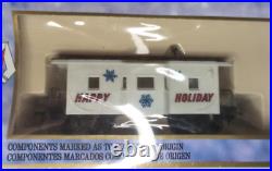 MODEL POWER- The CHRISTMAS TRAIN Perfect For Your Christmas Village HO NOS