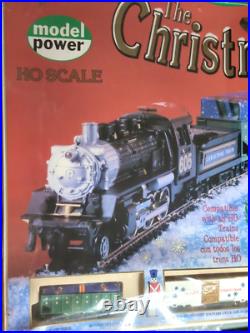 MODEL POWER- The CHRISTMAS TRAIN Perfect For Your Christmas Village HO NOS