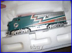 Miami Dolphins Train Ho Christmas Express Boxcar Transformer Set Car Engine