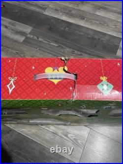 Mickey Mouse and Friends Christmas Train Set Disney NEW OPEN DAMAGED BOX