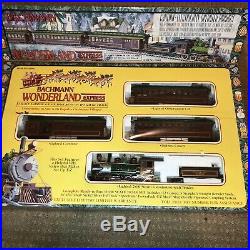 NEW Bachmann Wonderland Express Passenger Train Set Christmas O HO Scale 25001 NEW Bachmann Wonderland Express Passenger Train Set Christmas O HO Scale 25001