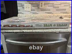 NEW IN BOX SEALED Bachmann Trim a Train Holiday Express