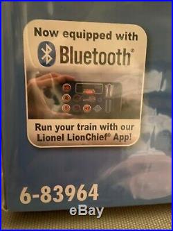 NEW! Lionel Disney Christmas to Remember Lionchief O Gauge Train Set Bonus Track