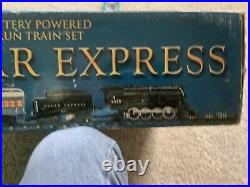 NEW Lionel Polar Express G Gauge Train Set Battery Power 7-11022 Santa Bell HUGE