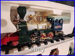 NEW Vintage NORTH POLE CHRISTMAS MAGIC MUSICAL ANIMATED TRAIN SET 1992 Toy State