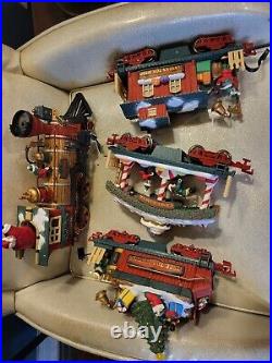 New Bright G Gauge 1996 Christmas Holiday Express No. 380 Animated Train Set
