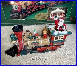 New Bright Holiday Express Animated Christmas Train Set Railroad #384 EXCELLENT