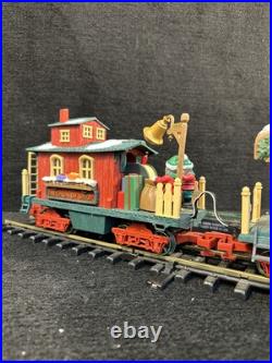 New Bright Holiday Express Animated G Scale Train Set Xmas with Track & Box