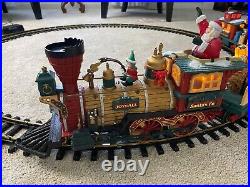 New Bright Holiday Express Animated Train Set 384 Vintage Tested Works, 4 Cars