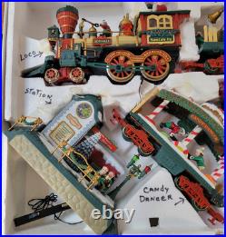 New Bright Holiday Express Animated Train Set 387 Excellent Complete! Vintage 96