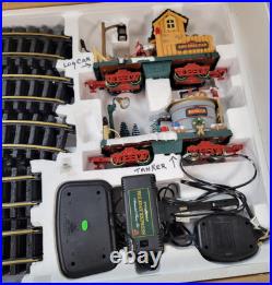 New Bright Holiday Express Animated Train Set 387 Excellent Complete! Vintage 96