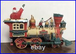 New Bright Musical Holiday Station 2001 Animated Train Set 385 Complete READ