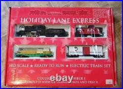 New Holiday Lane 106270 HO Holiday Lane Express Steam Locomotive Train Set