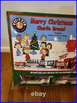 Peanuts Merry Christmas Charlie Brown Lionel O Gauge Toy Train Set