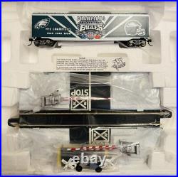 Philadelphia Eagles Hawthorne Village NFL Christmas 10 Box Train Set