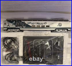 Philadelphia Eagles Hawthorne Village NFL Christmas 10 Box Train Set