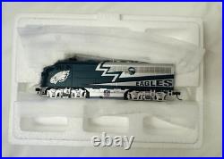 Philadelphia Eagles Hawthorne Village NFL Christmas 10 Box Train Set