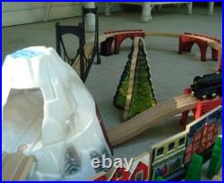 Polar Express Wooden Christmas Train Set Lionel Imaginarium Fits Thomas/Brio