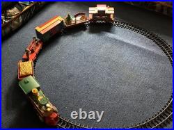 Pre-owned Holiday Express Train With Control Remote
