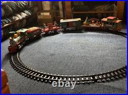 Pre-owned Holiday Express Train With Control Remote