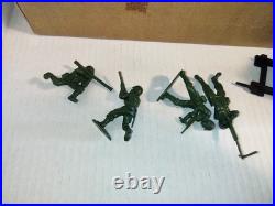 Rare 70's Christmas Train ZAYRE dept? Vtg Old Stock Military Train Set? 8325M