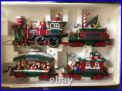 Rare TEDDY BEAR New Bright Animated Christmas Train Set DILLARDS TRIMMINGS NoBox