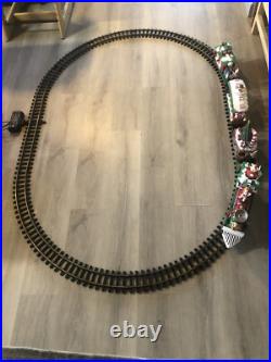 Rare TEDDY BEAR New Bright Animated Christmas Train Set DILLARDS TRIMMINGS NoBox