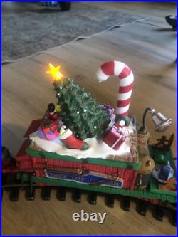 Rare TEDDY BEAR New Bright Animated Christmas Train Set DILLARDS TRIMMINGS NoBox