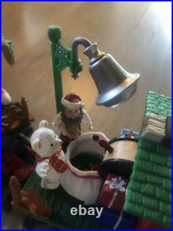 Rare TEDDY BEAR New Bright Animated Christmas Train Set DILLARDS TRIMMINGS NoBox