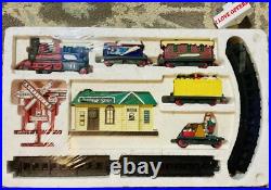 Rare Vintage North Pole Station Santa Christmas Train Set Toy State Industrial