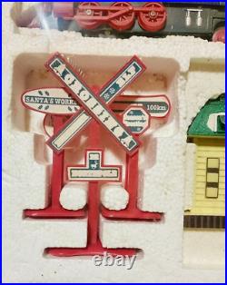 Rare Vintage North Pole Station Santa Christmas Train Set Toy State Industrial
