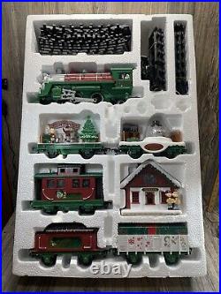 SANTA EXPRESS Christmas Train Set. EZTEC Biggest 41 Pieces