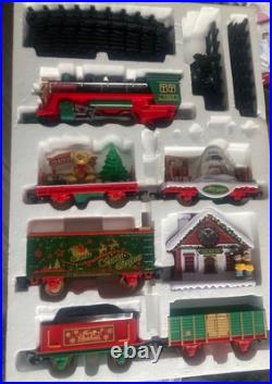 SANTA EXPRESS Christmas Train Set. EZTEC Biggest 41 Pieces Tested? See Video SANTA EXPRESS Christmas Train Set. EZTEC Biggest 41 Pieces Tested? See Video