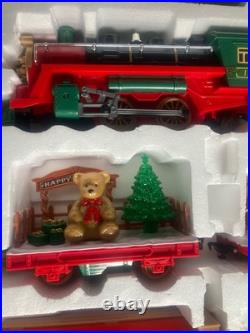 SANTA EXPRESS Christmas Train Set. EZTEC Biggest 41 Pieces Tested? See Video SANTA EXPRESS Christmas Train Set. EZTEC Biggest 41 Pieces Tested? See Video